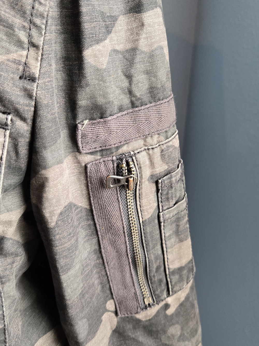 Camouflage Peplum Utility Jacket - Olive Camo - Picture 3 of 4